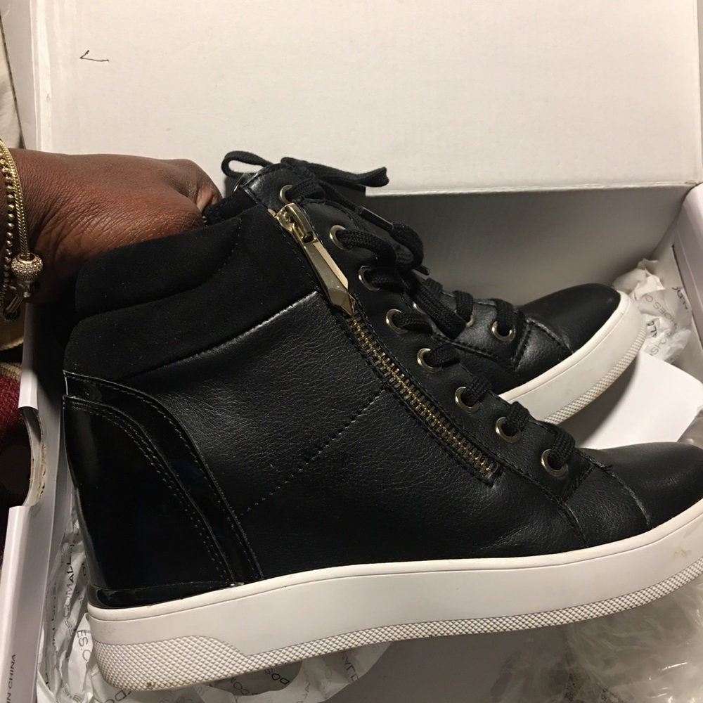 Aldo wedge sneakers size 7 1/2 M women